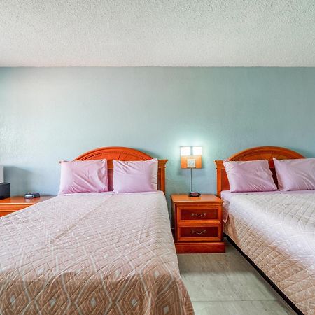 Lone Star Inn & Suites By Oyo Harlingen Tx Exterior photo